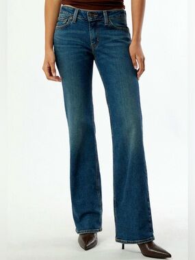 Levi’s Superlow Bootcut Jeans NWOT 29x32 Sweep Down/Dark Indigo